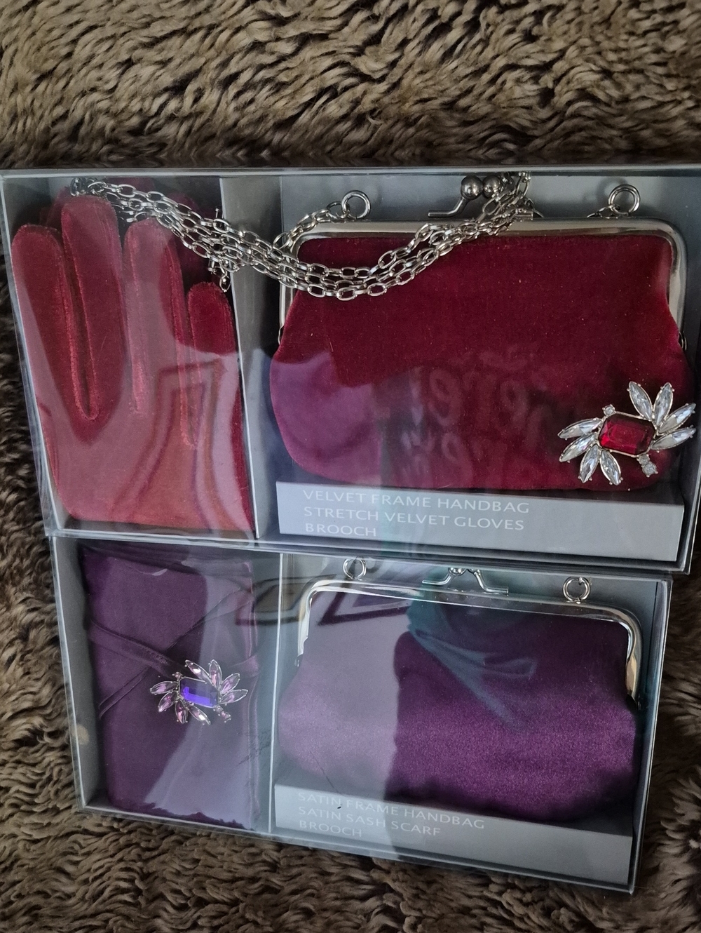 Velvet Frame Handbag & Gloves Set - Red and Purple